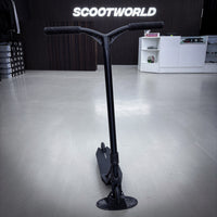 Striker Full Black Custom Build - Black-ScootWorld.de