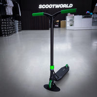 Striker Ethic Pande Custom Build - Schwarz/Grün-ScootWorld.de