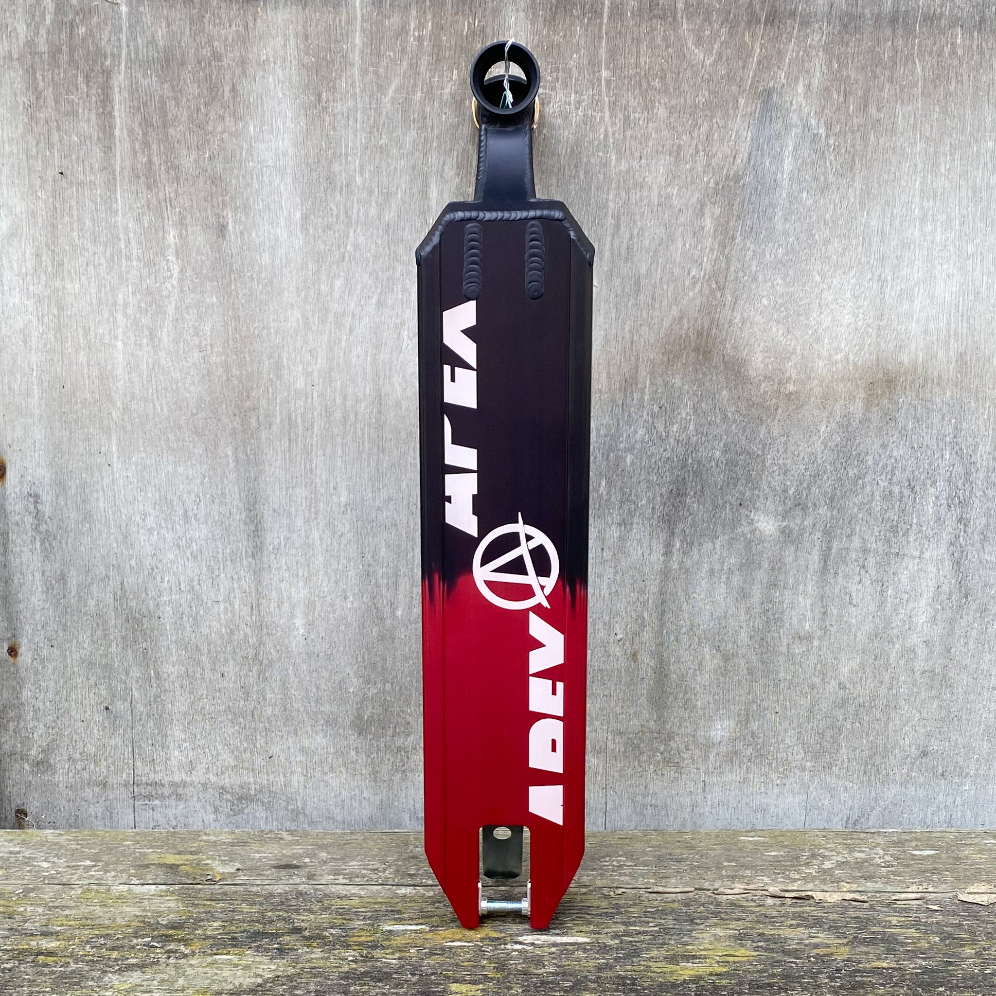 Limited Apex ID Black/Red Stunt Scooter Deck - Schwarz/Rot-ScootWorld.de