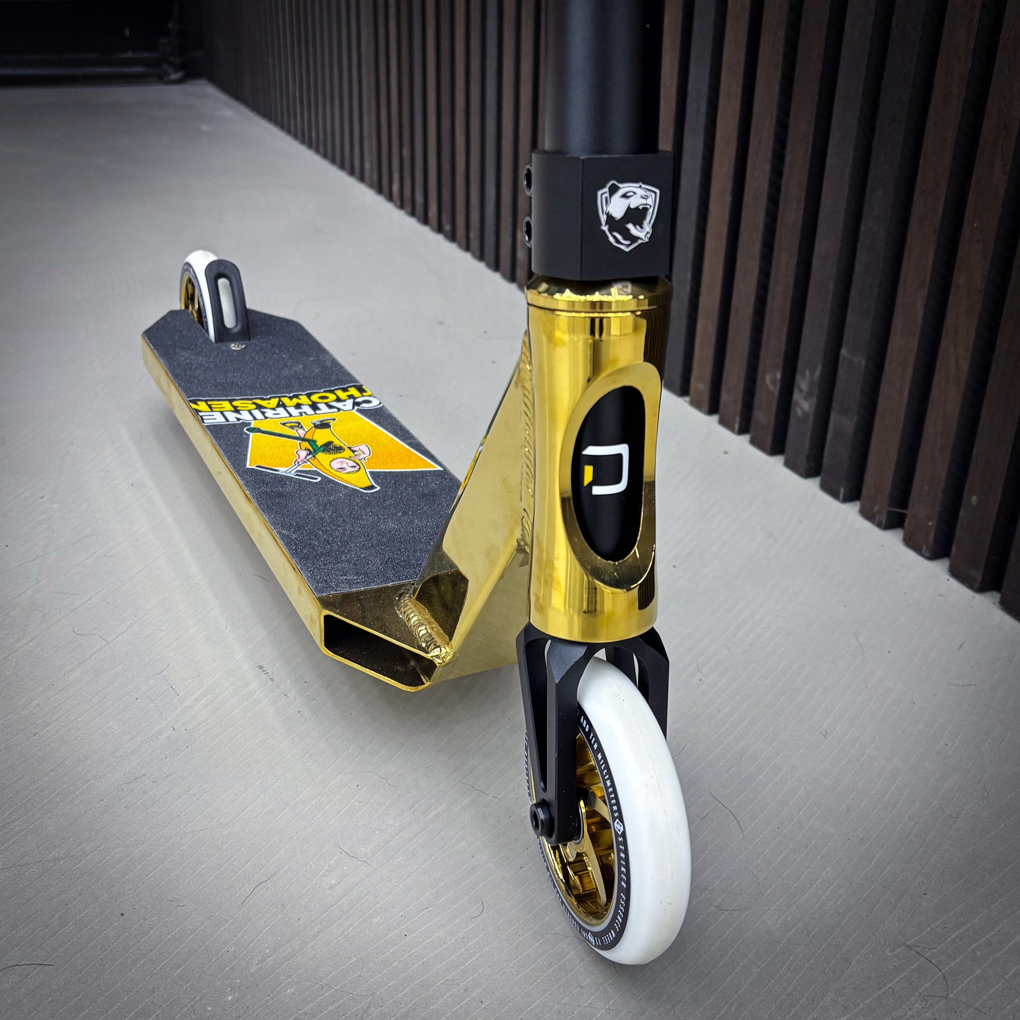 Black & Gold Custom Build Stunt Scooter - Black/Rainbow-ScootWorld.de