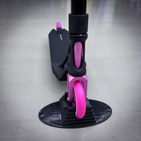 Striker Pande Black/Pink Custom Build - Black/Pink-ScootWorld.de