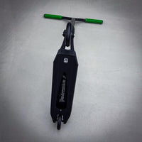 Striker Ethic Pandemonium Custom Build - Black/Green-ScootWorld.de