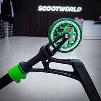 Striker Ethic Pande Custom Build - Schwarz/Grün-ScootWorld.de