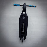 Striker Ethic 460mm Black Teal Custom Build - Schwarz/Türkis-ScootWorld.de