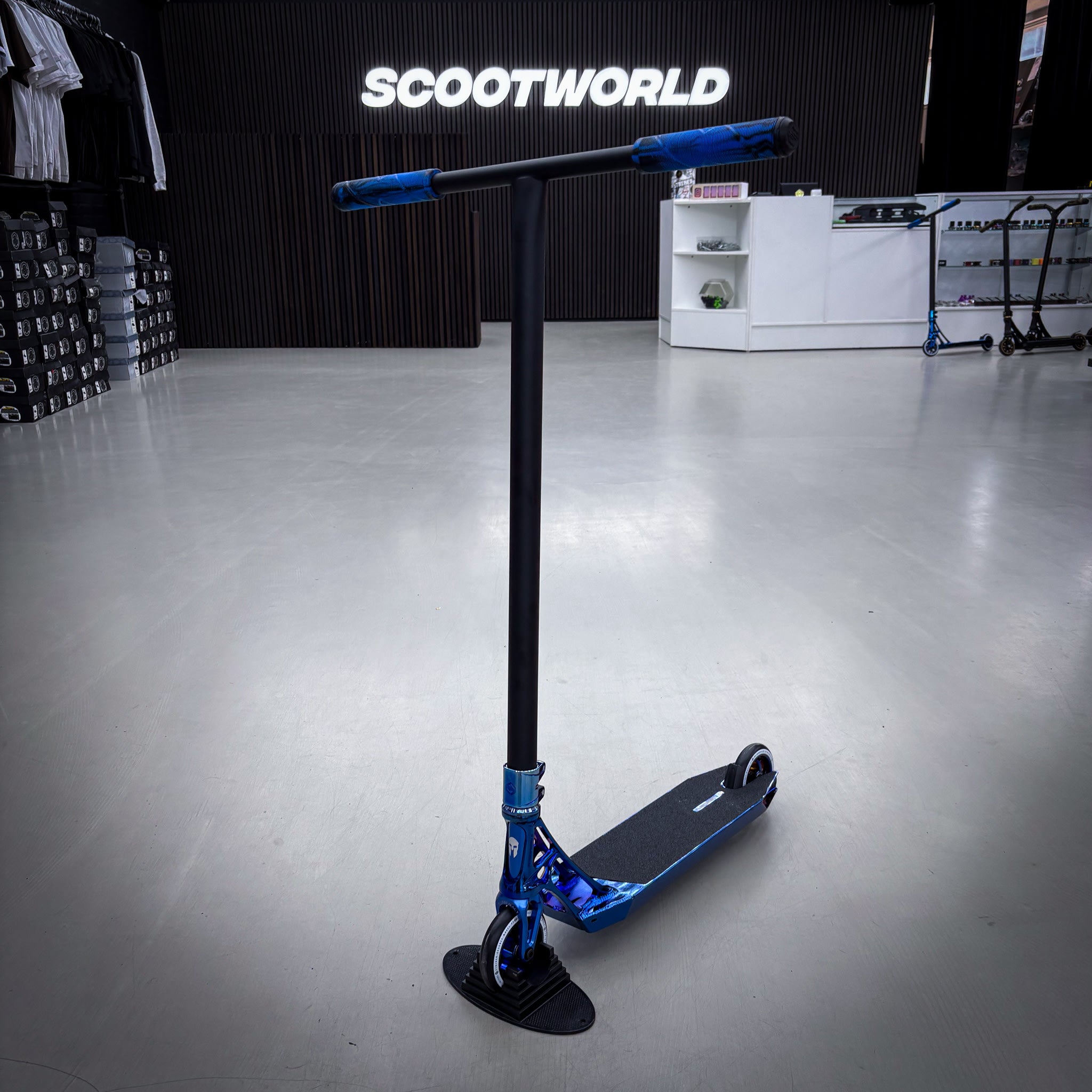 Striker Ethic 500mm Chrome Blue Custom Build - Blau/Schwarz-ScootWorld.de