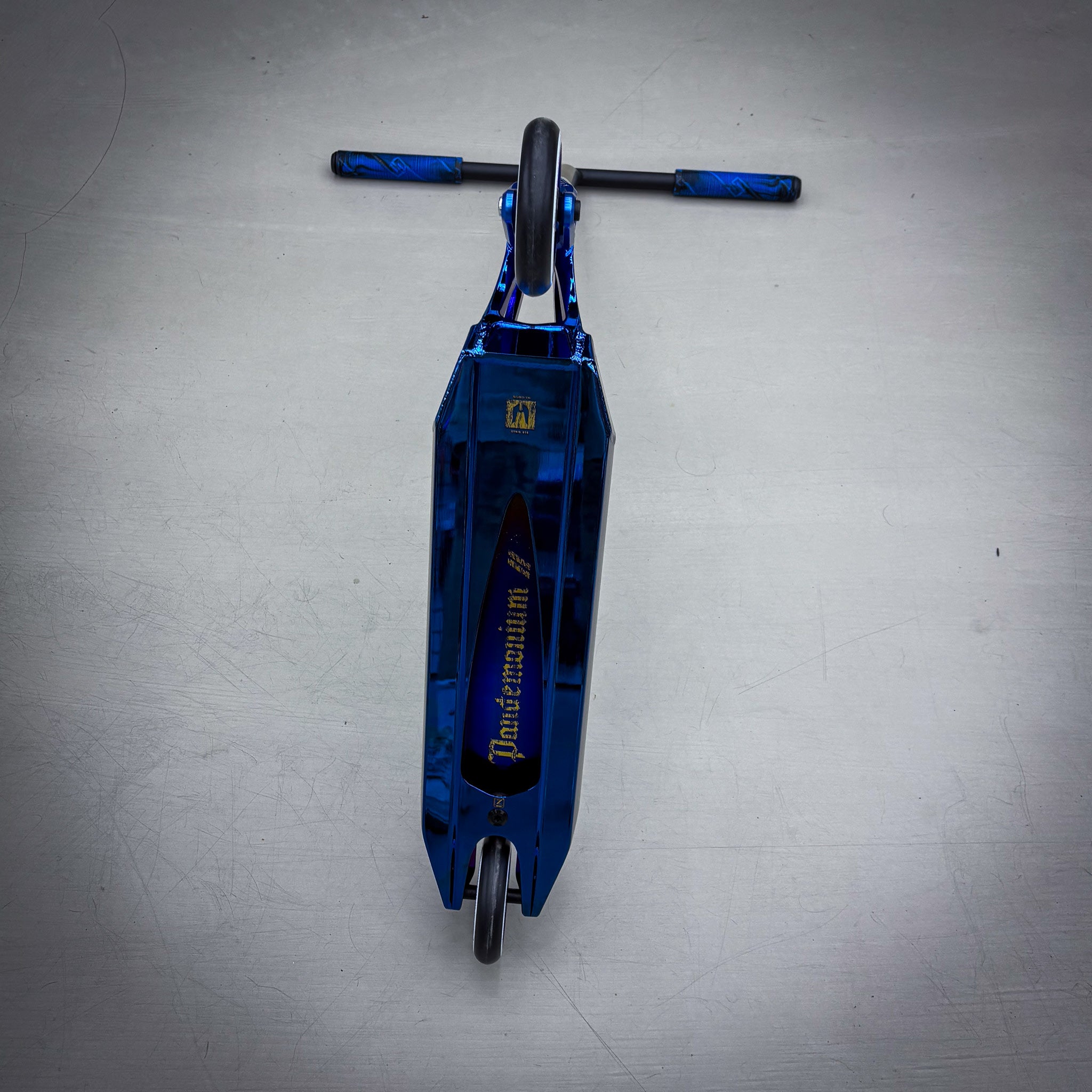 Striker Ethic 500mm Chrome Blue Custom Build - Blau/Schwarz-ScootWorld.de