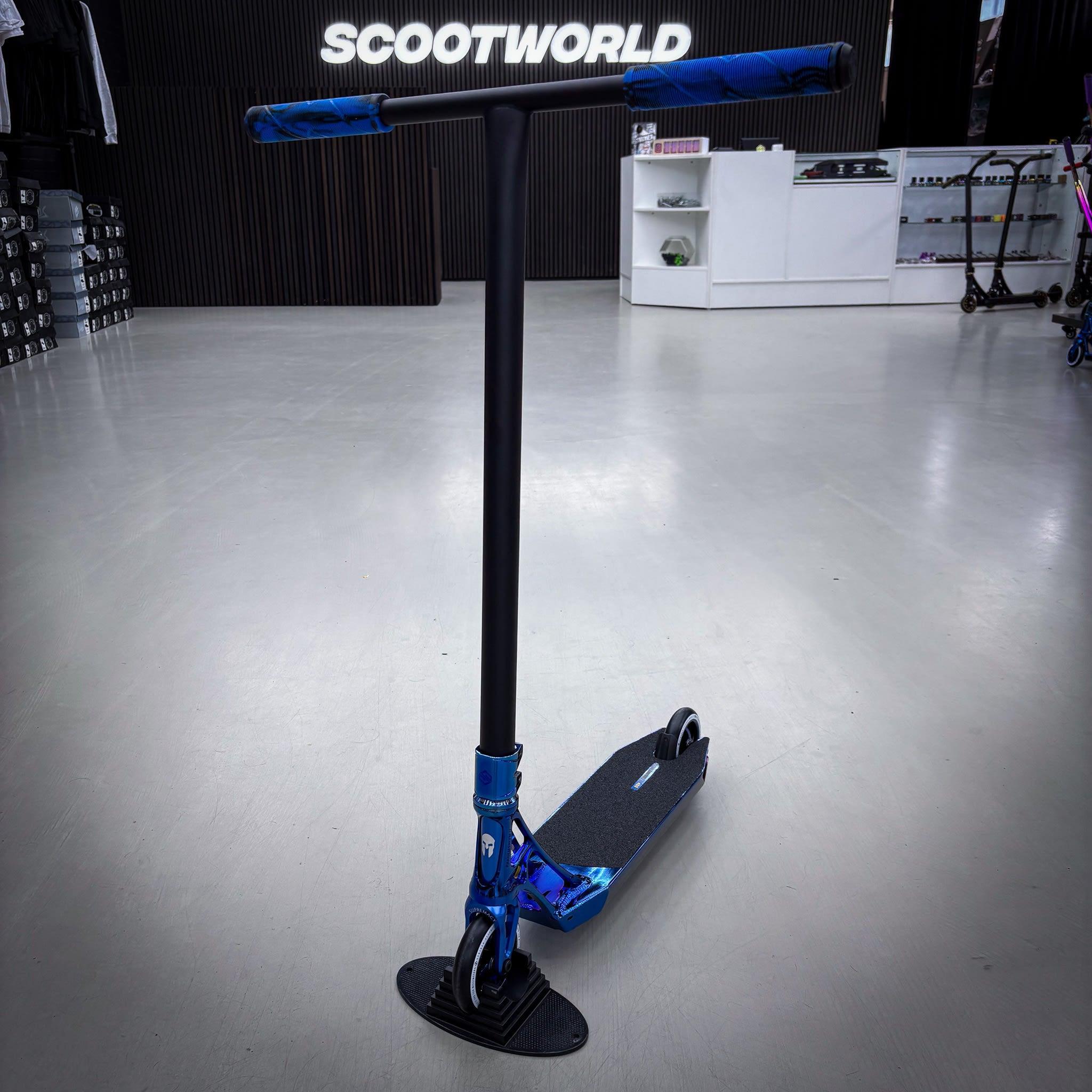 Striker Ethic 460mm Chrome Blue Custom Build - Blau/Schwarz-ScootWorld.de