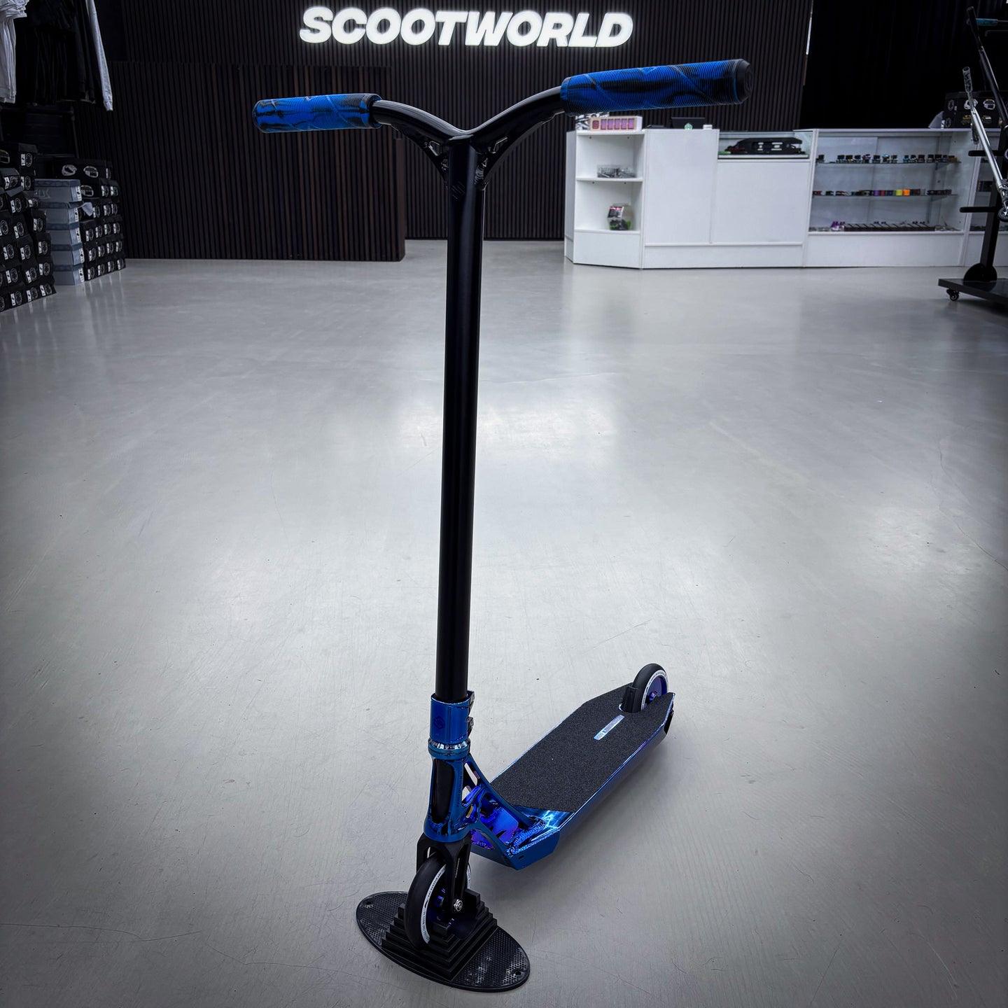 Striker Ethic Chrome Blue Custom Build - Blau/Schwarz-ScootWorld.de