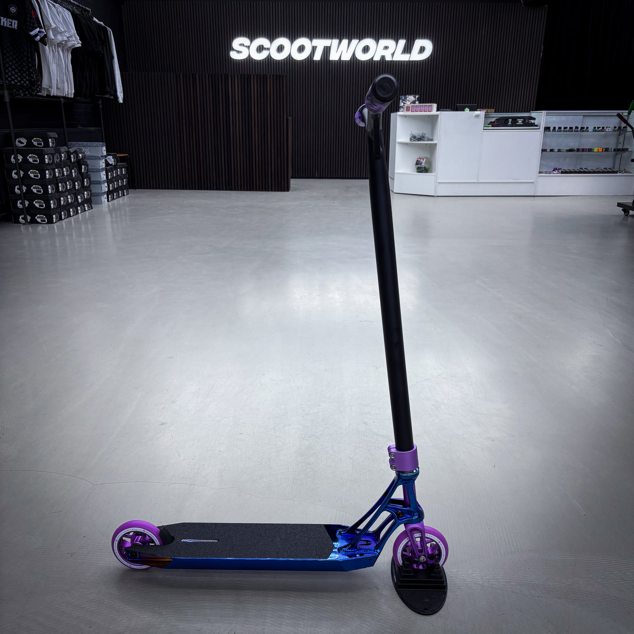 Striker Ethic Blue/Purple 500 Custom Build - Schwarz/Blau/Lila-ScootWorld.de
