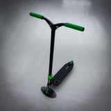 Striker Ethic Black/Green 500 Custom Build - Schwarz/Grün-ScootWorld.de