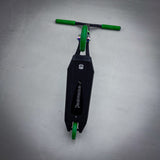 Striker Ethic Black/Green 460 Custom Build - Schwarz/Grün-ScootWorld.de