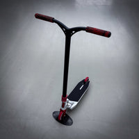 Striker Ethic Silver/Red 460 Custom Build - Schwarz/Rot-ScootWorld.de