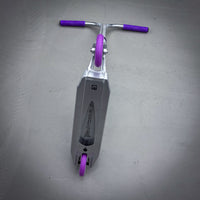 Striker Ethic Silver/Purple 460 Custom Build - Schwarz/Lila-ScootWorld.de