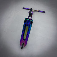 Striker Full Rainbow Custom Build - Regenbogen-ScootWorld.de