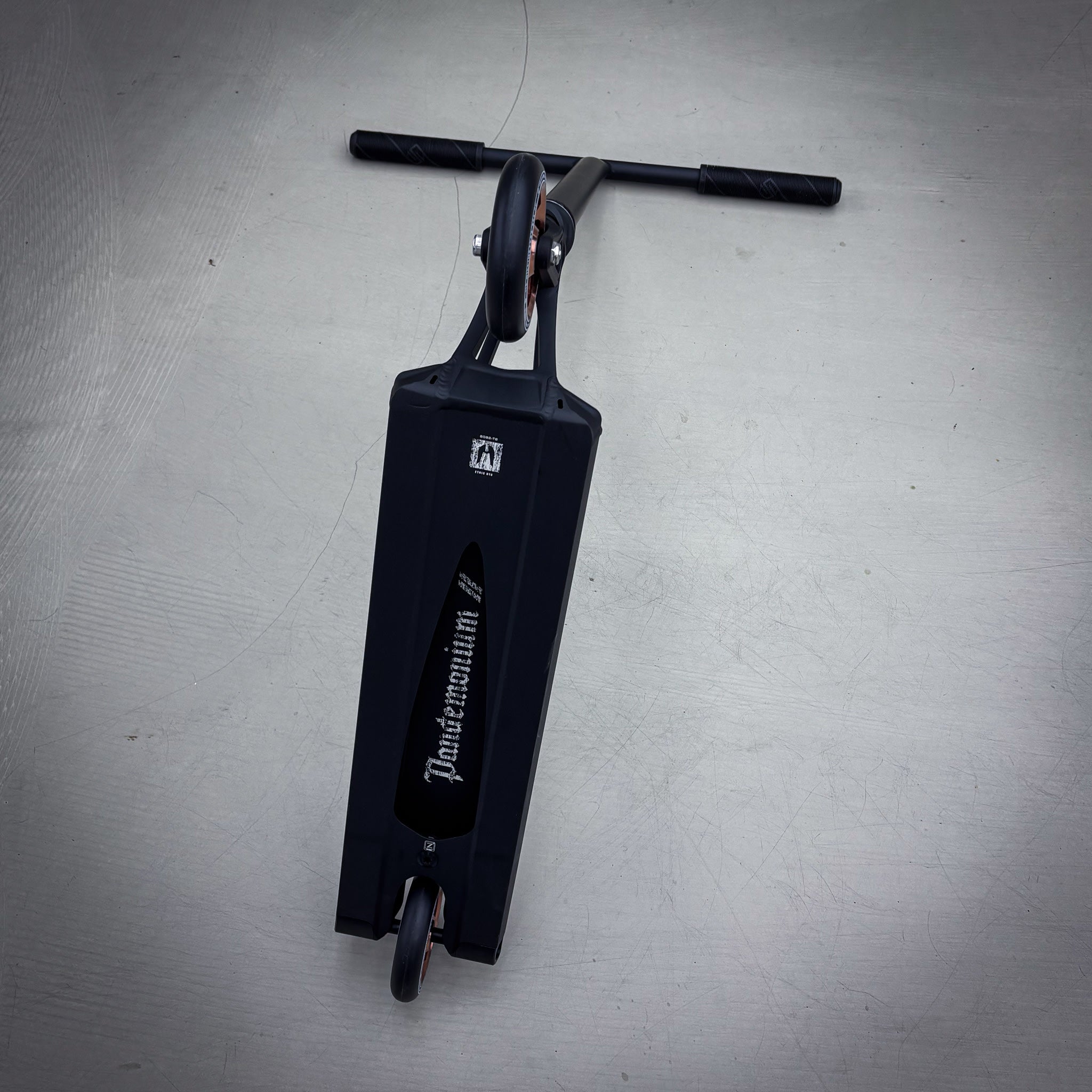 Ethic Black Boxed Custom Build - Schwarz-ScootWorld.de