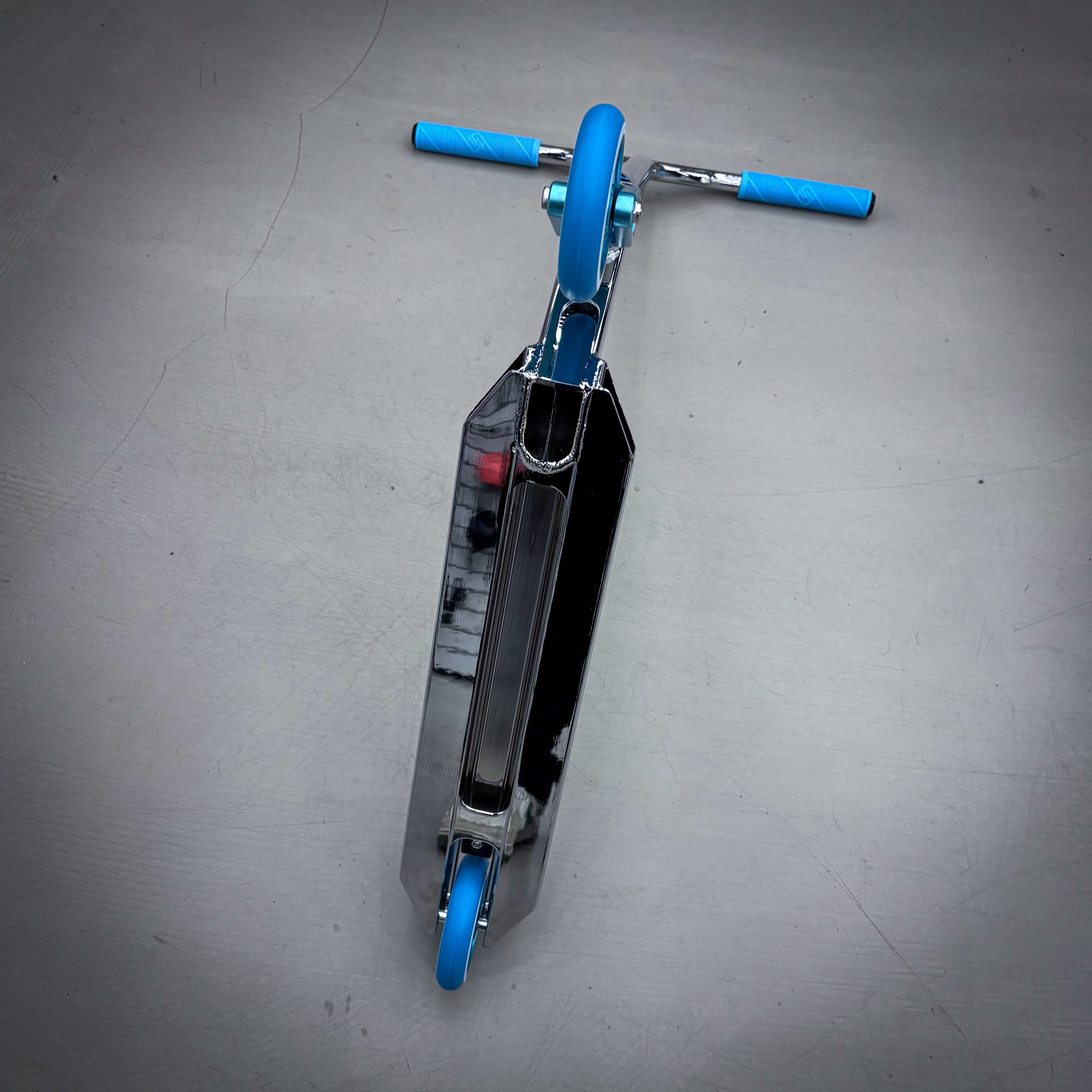 Striker Teal/Chrome Custom Build - Teal/Chrome-ScootWorld.de