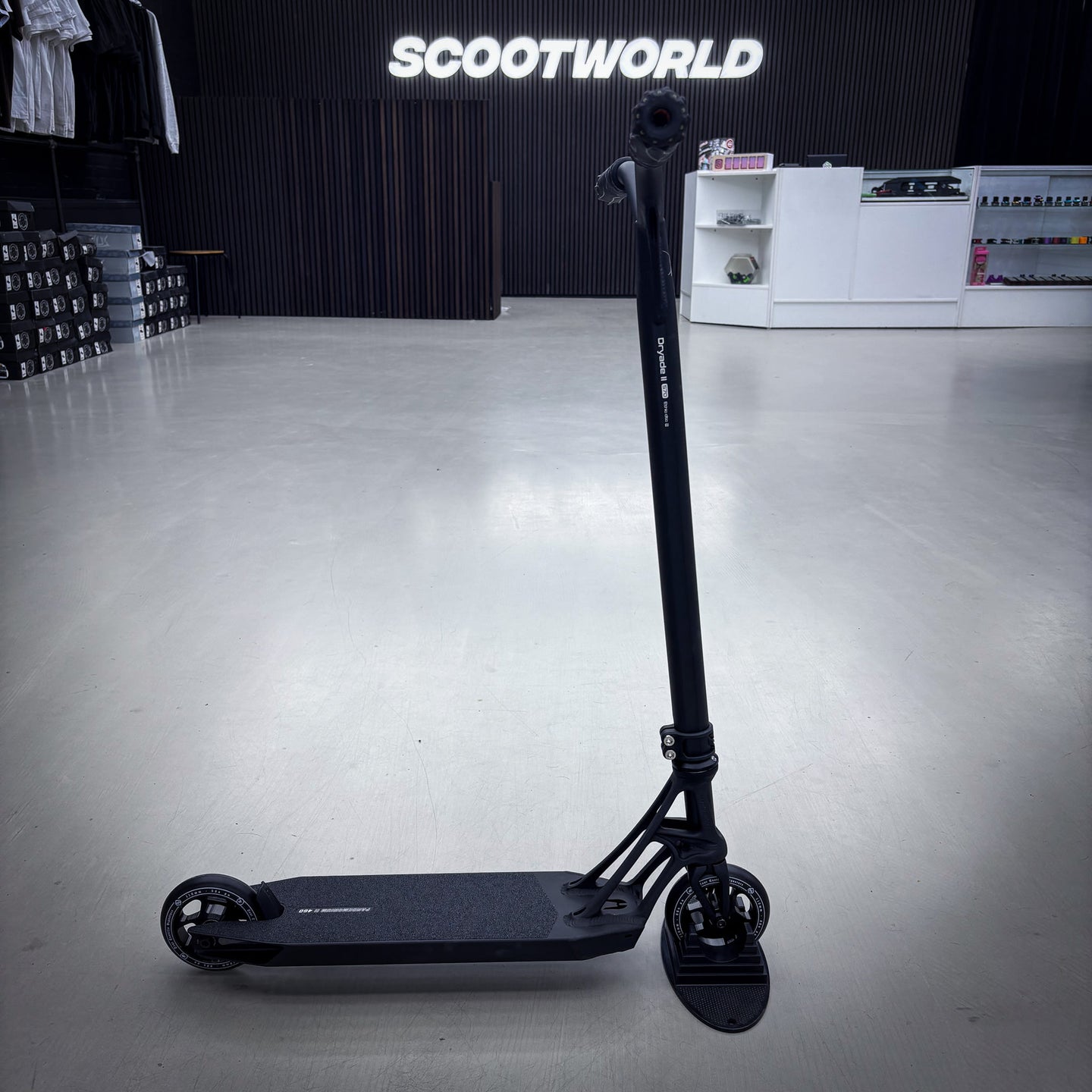 Ethic Black Custom Build - Schwarz-ScootWorld.de