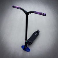 Striker Ethic Pande Black/Rainbow Custom Stunt Scooter - Schwarz/Regenbogen-ScootWorld.de