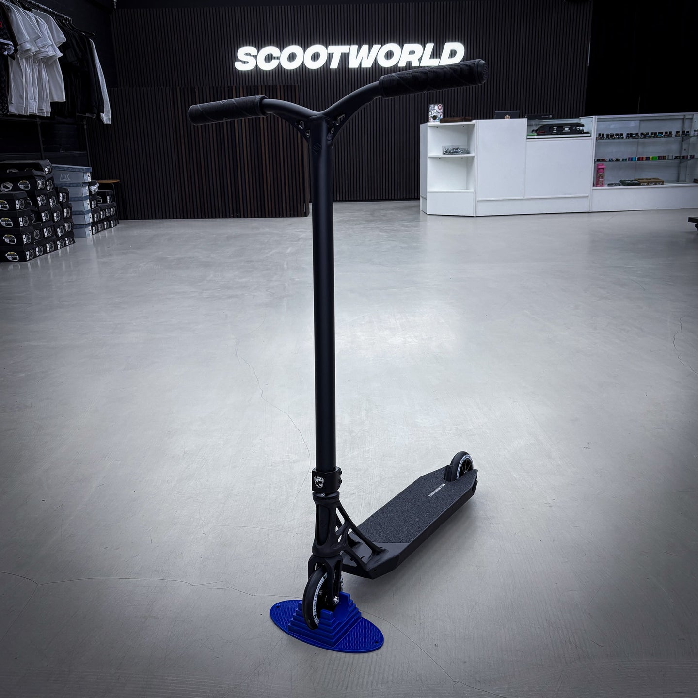 Striker Ethic Pande Black Custom Stunt Scooter - Schwarz-ScootWorld.de