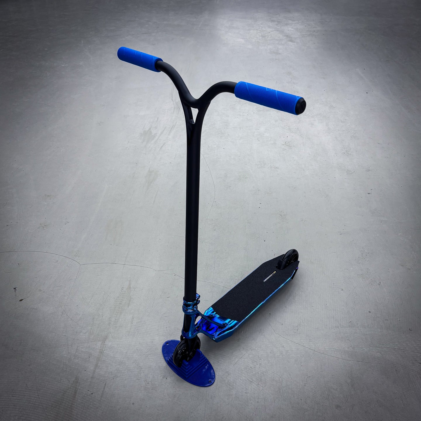 Ethic Blue Chrome Wolp Custom Stunt Scooter - Blau Chrome-ScootWorld.de