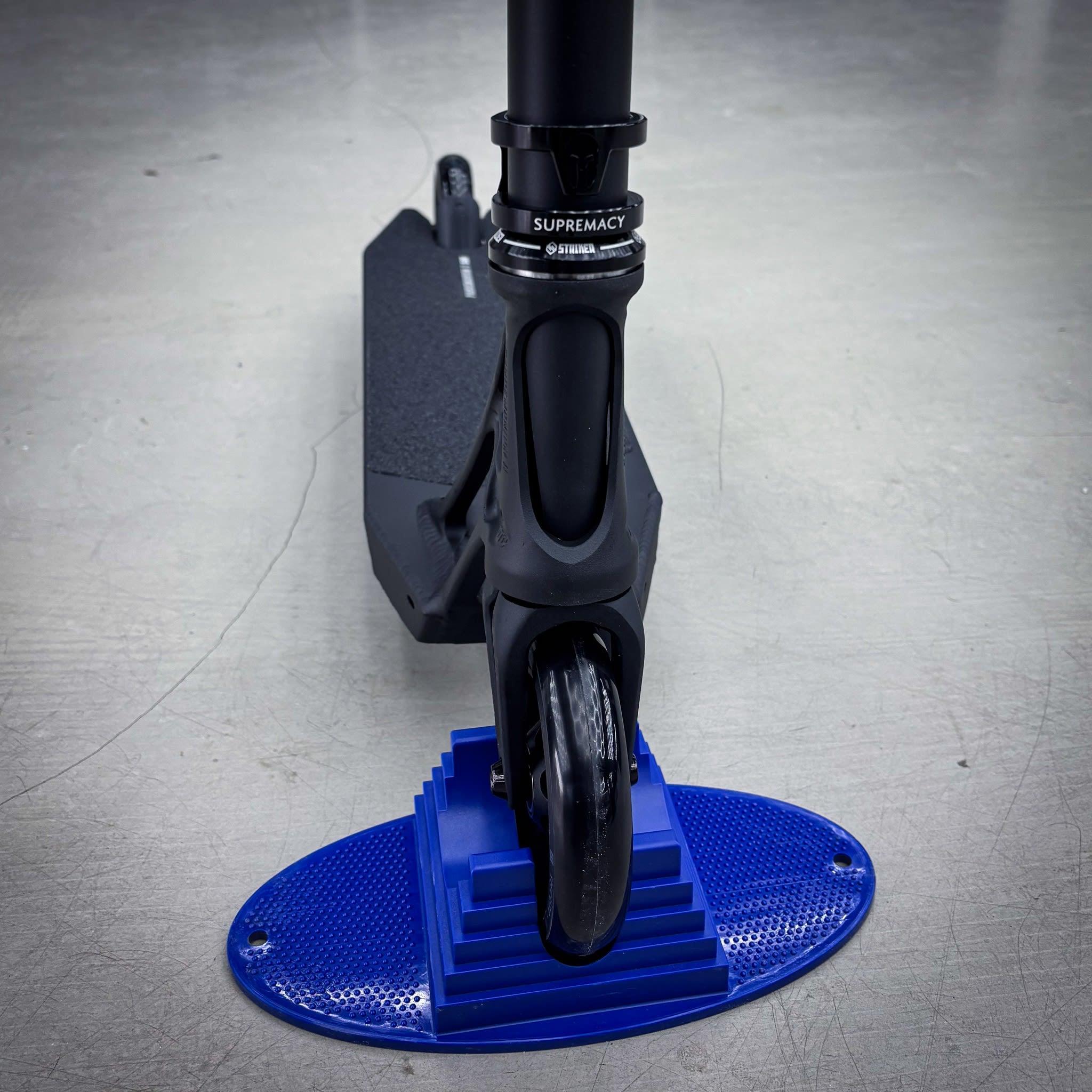 Ethic Black Lux Custom Stunt Scooter - Schwarz-ScootWorld.de