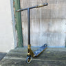 Striker Golden Custom Build - Schwarz/Gold