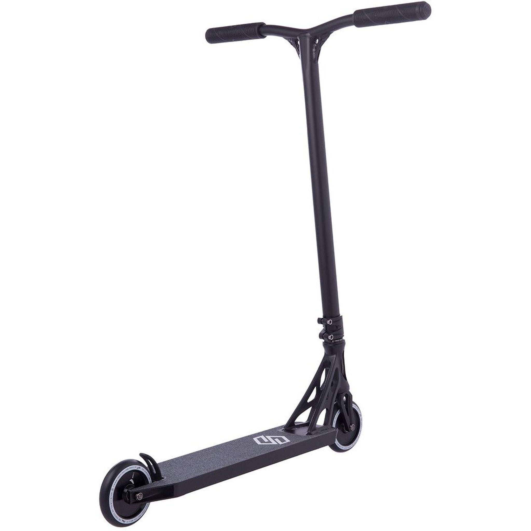 Striker Essence Stunt Scooter - Black-ScootWorld.de