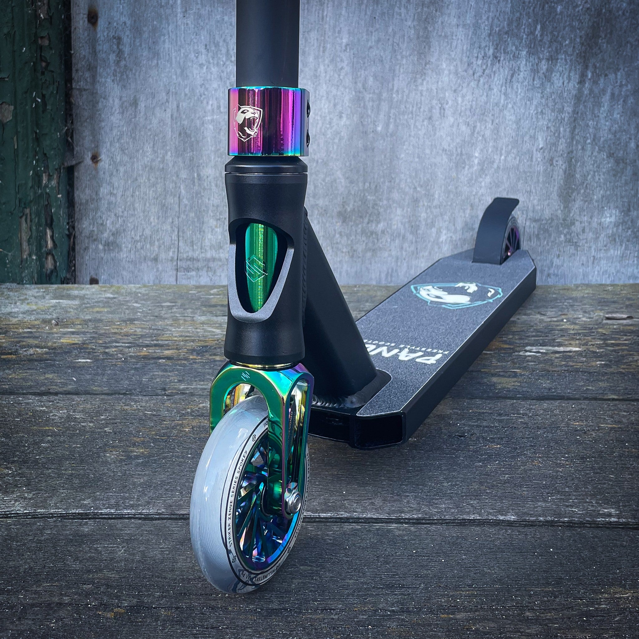 Panda Rainbow Custom Build Stunt Scooter - Black/Rainbow-ScootWorld.de