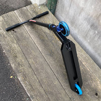 Striker Black/Blue Custom Build - Black/Blue-ScootWorld.de